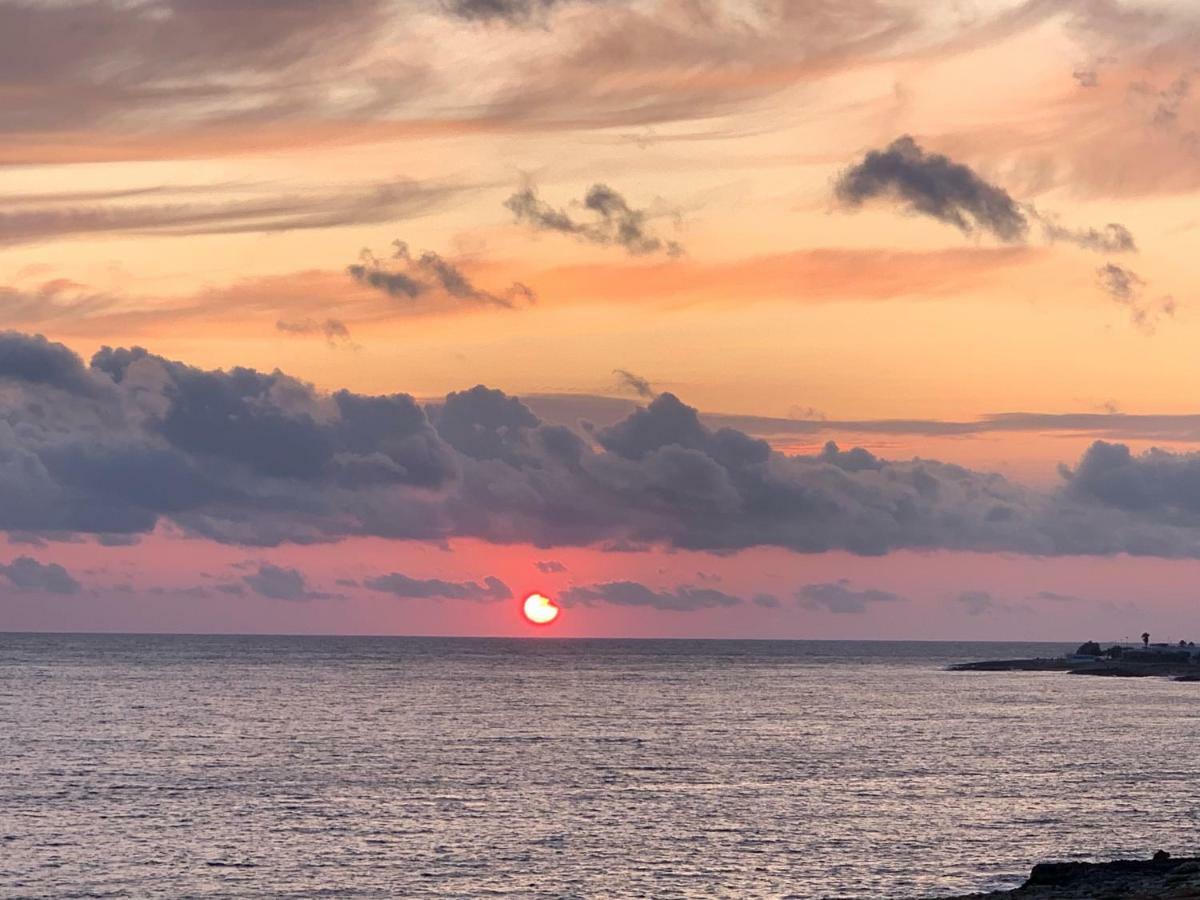 Bed and Breakfast Sunset Bay Торре-Суда Экстерьер фото